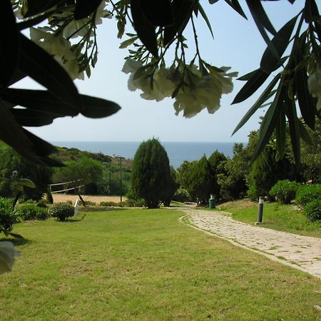 Eco Village Baia Delle Ginestre Teulada Exterior foto