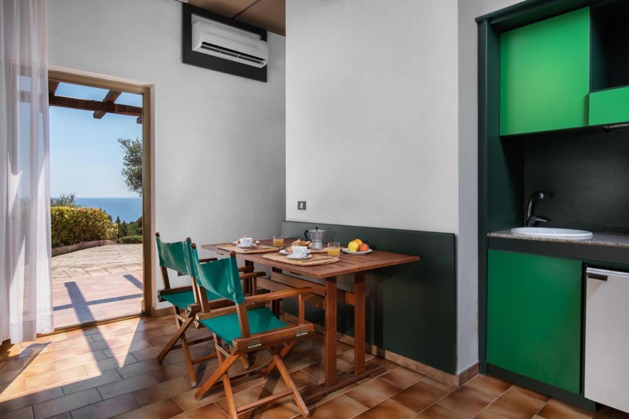 Eco Village Baia Delle Ginestre Teulada Exterior foto